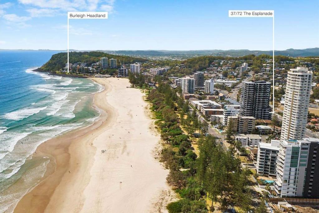 Burleigh Escape With Stunning Sunset Views *