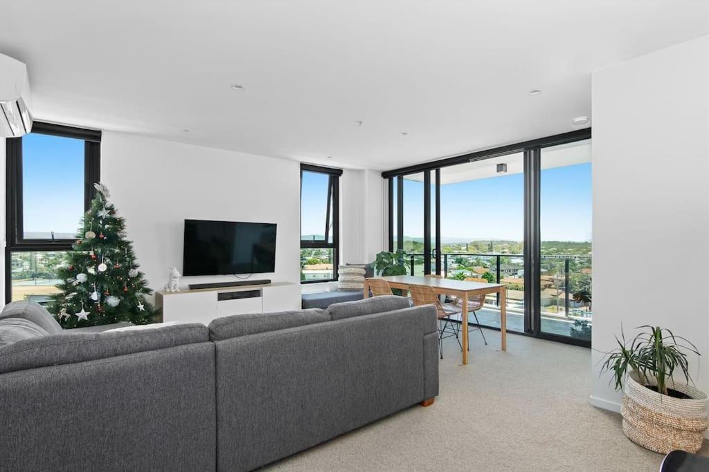 Apartment Burleigh Escape With Stunning Sunset Views